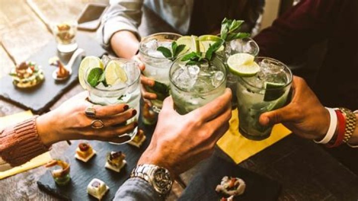5 Worst Things to Serve at a Cocktail Party, Etiquette Experts Say