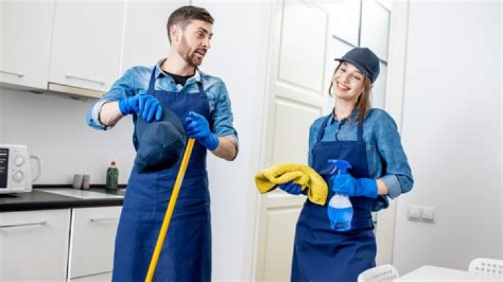 6 Important Questions You Should Ask Before Hiring a House Cleaner