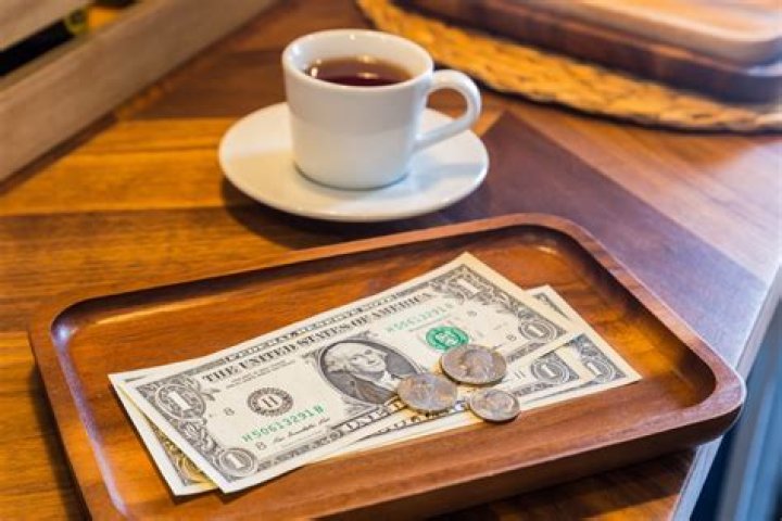 7 "Polite" Tipping Habits That Are Actually Offensive, Etiquette Experts Say