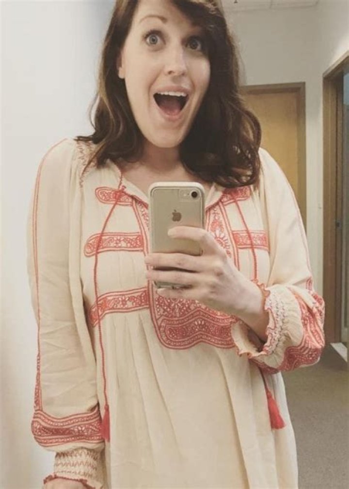 Allison Tolman Height, Weight, Age, Boyfriend, Family, Facts, Biography