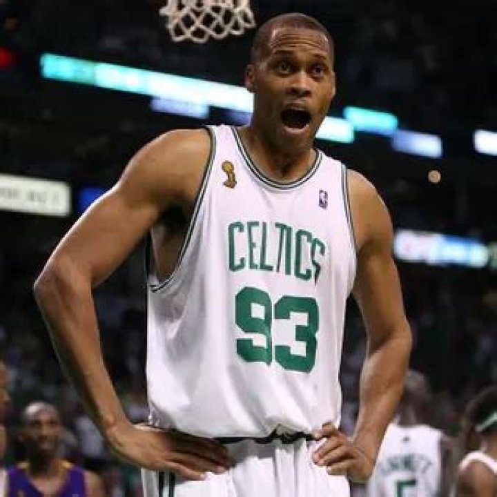 B.J. Armstrong Net Worth | Celebrity Net Worth