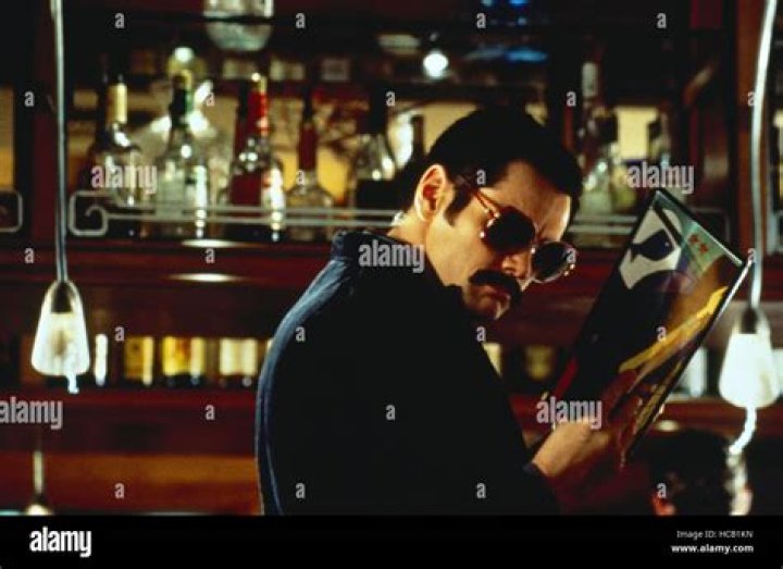 Can Jim Carrey Sing & Dance?