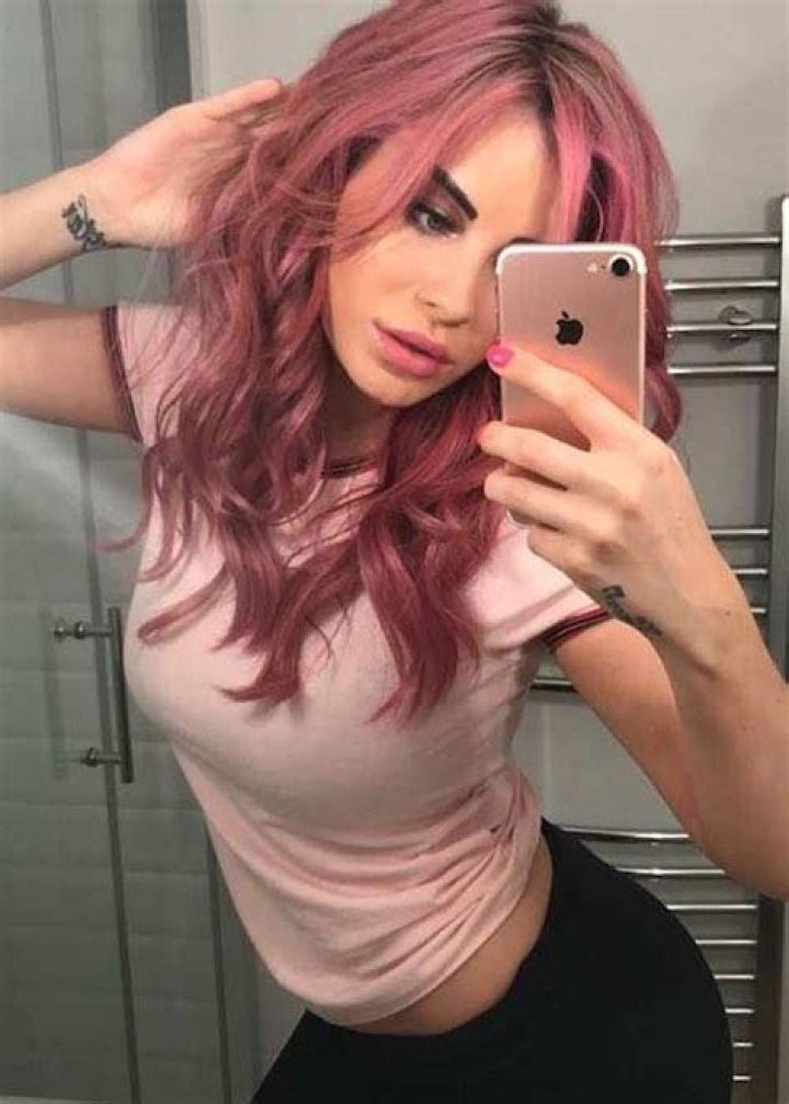 Carla Howe Height, Weight, Age, Boyfriend, Family, Facts, Biography