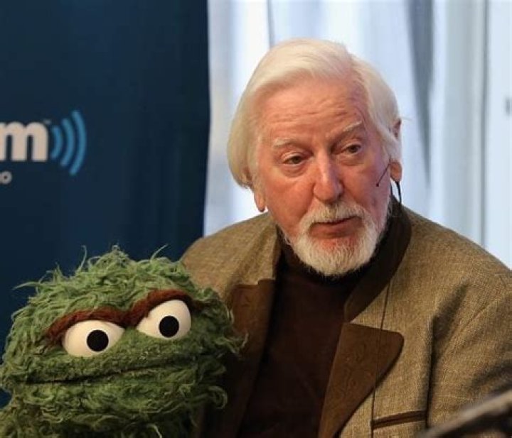 Caroll Spinney Net Worth | Celebrity Net Worth