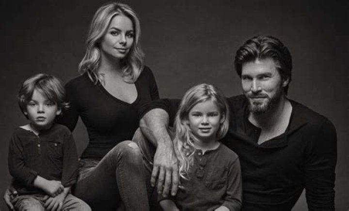 Christopher Russell Wikipedia: His Wife, Net Worth, Parents, Bio-Facts