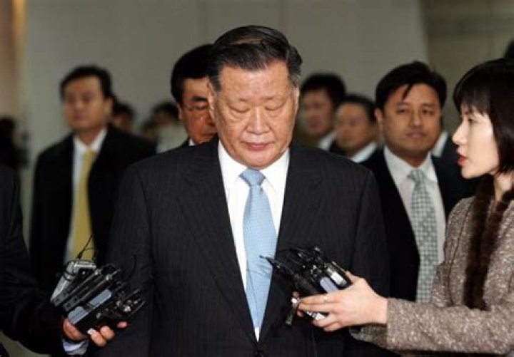 Chung Mong-Koo Net Worth | Celebrity Net Worth