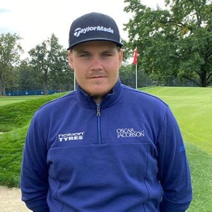 Curtis Strange Golf Career and Earnings; Who is he Married to? His Family, Relationship, Wife, Children, Age, Height