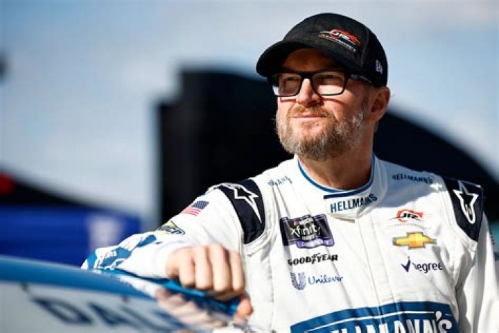 Dale Earnhardt Jr. | Bio