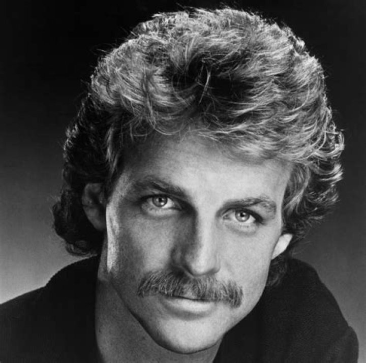 Darby Hinton Net Worth | Celebrity Net Worth