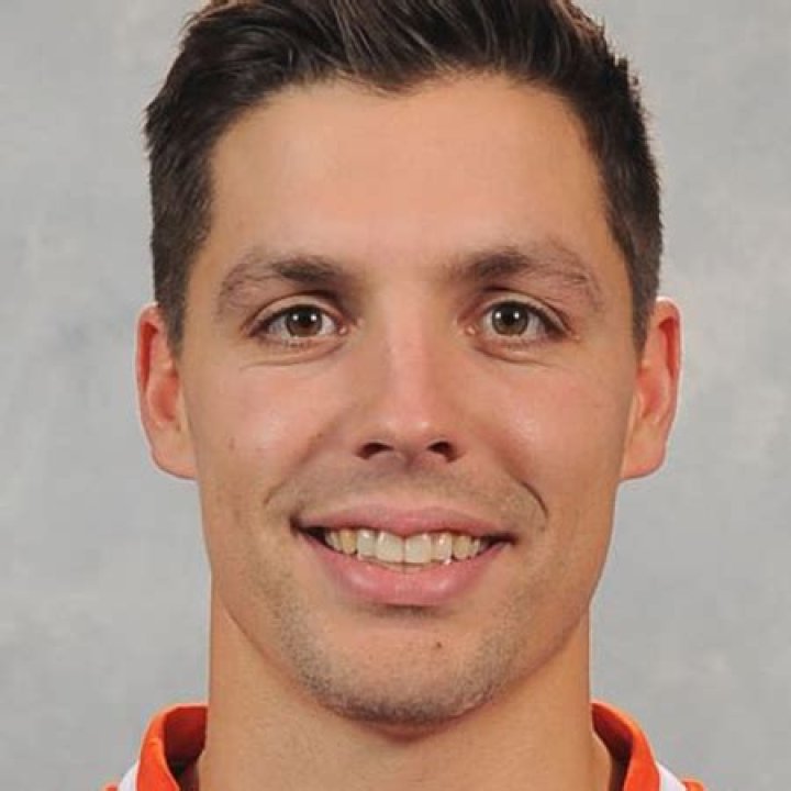 David Perron Biography- NHL, Salary, Earnings, Net worth, Married, Relationship, Affair, Age, Height, Nationality, Girlfriend