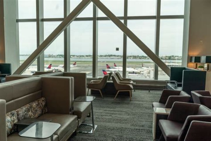 Delta Air Lines Is Restricting Your Access to Lounges — Best Life