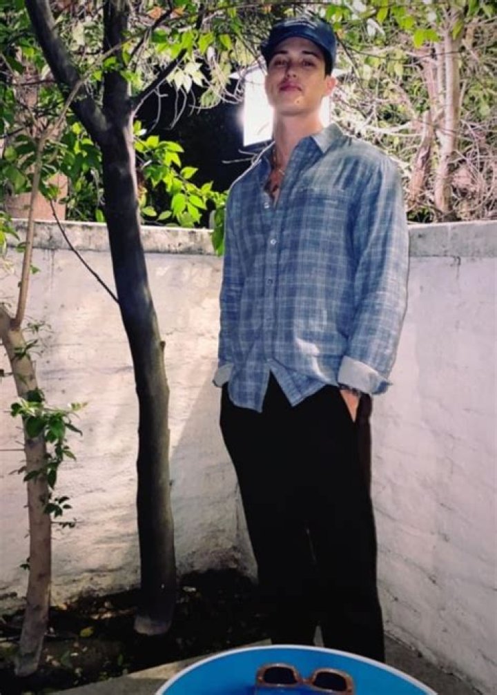 Derek Luh Height, Weight, Age, Girlfriend, Family