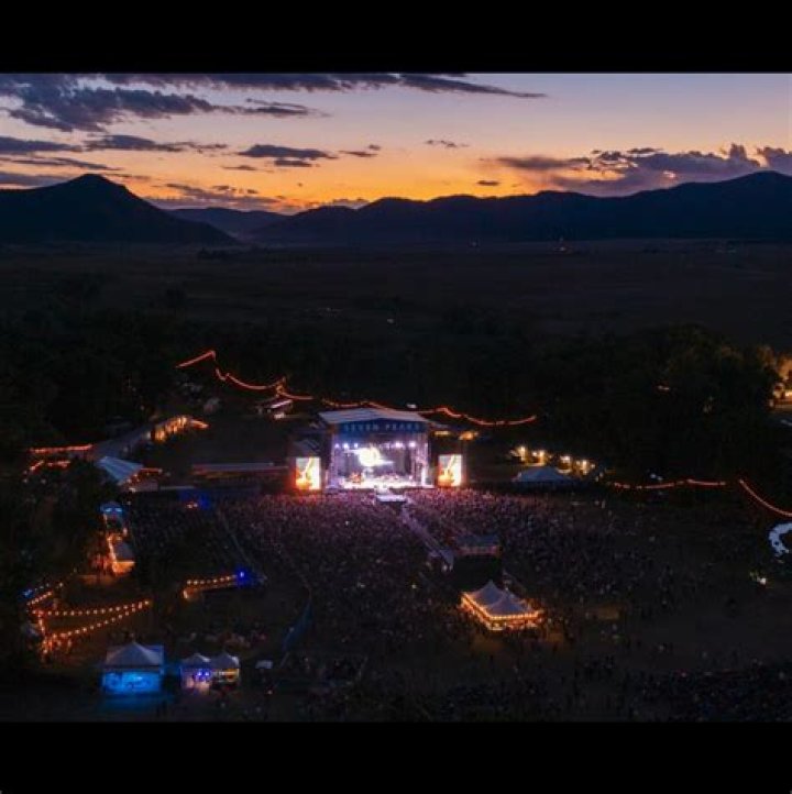 Dierks Bentley’s Seven Peaks Music Festival To Return In 2022