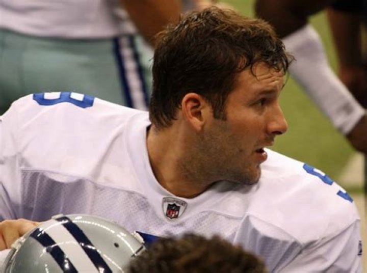 Does Tony Romo Speak Spanish?