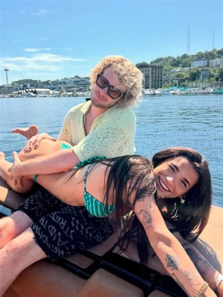 Does Yung Gravy Have Tattoos?