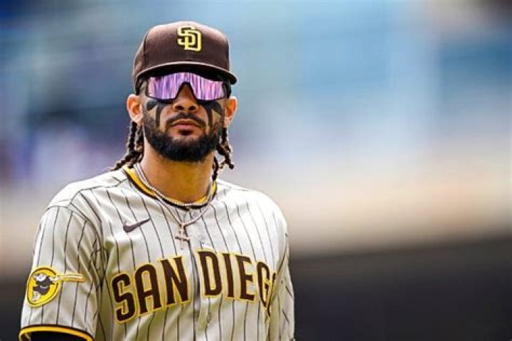 Dominician MLB Player Fernando Tatis Jr's Biography, Parents, Stats, Net Worth, Contract, Earnings, Salary, Girlfriend, Relationships