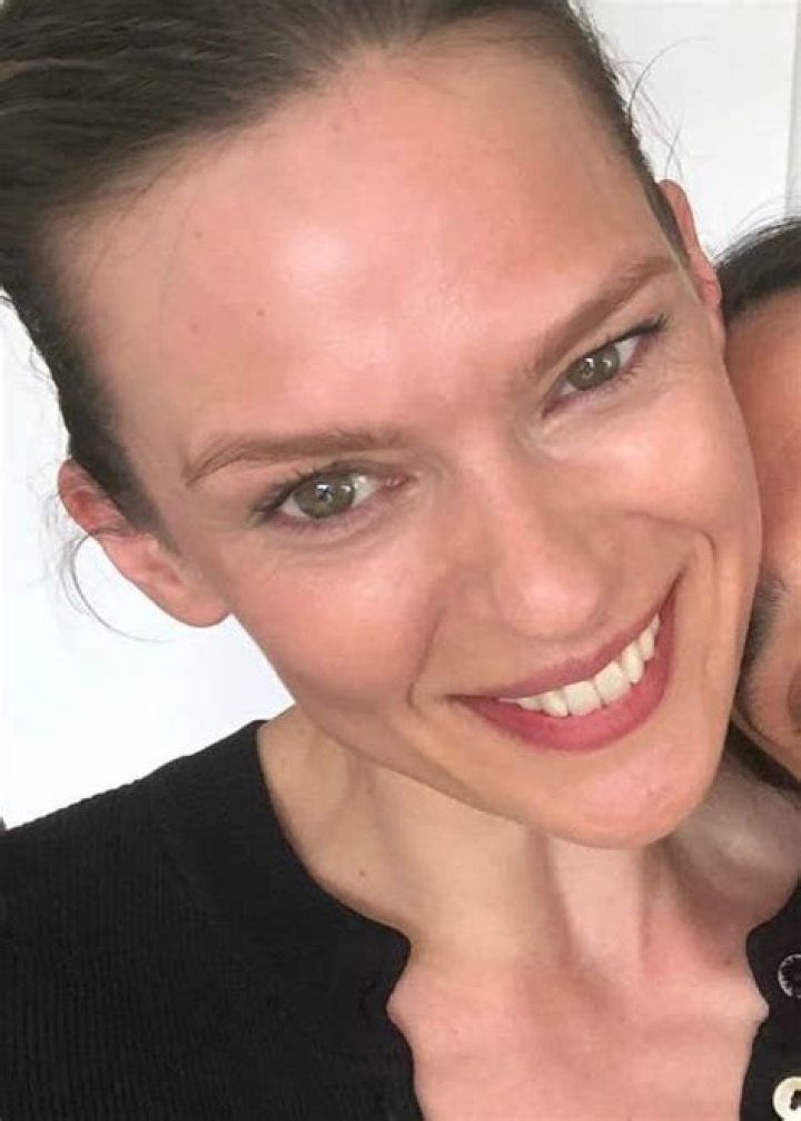 Elise Crombez Height, Weight, Age, Body Statistics