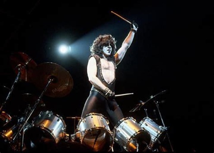 Eric Carr Net Worth | Celebrity Net Worth