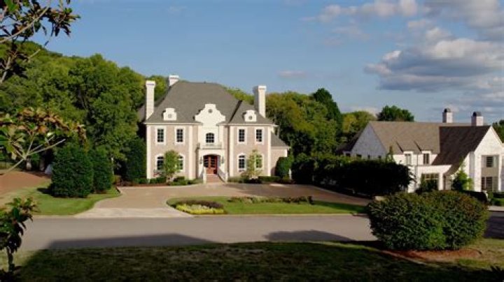 Figure Skater Scott Hamilton Looks To Skate Away From $4.6 Million Nashville Mansion