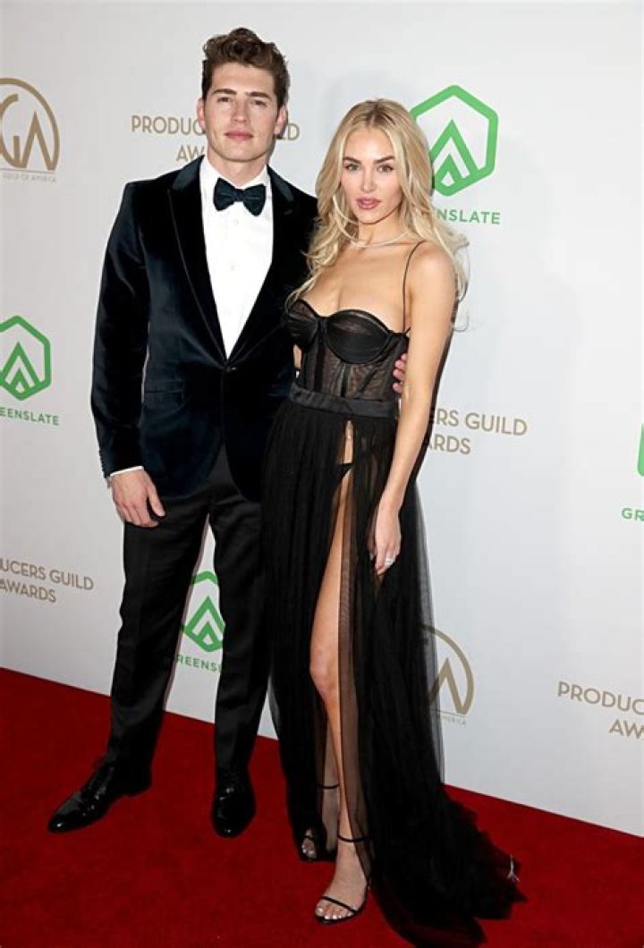 Grace Randolph Height, Weight, Age, Body Statistics