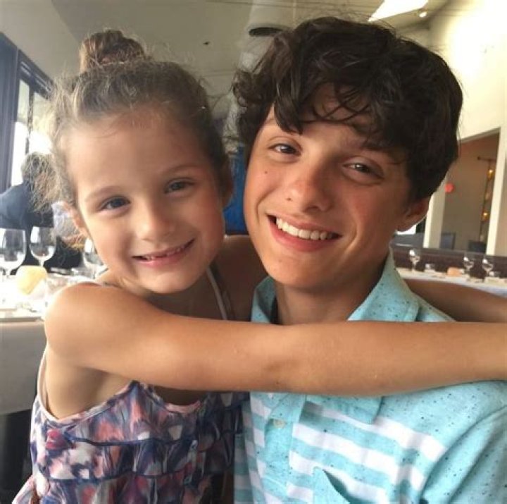 Hayley LeBlanc Height, Weight, Age, Boyfriend, Family, Facts, Biography