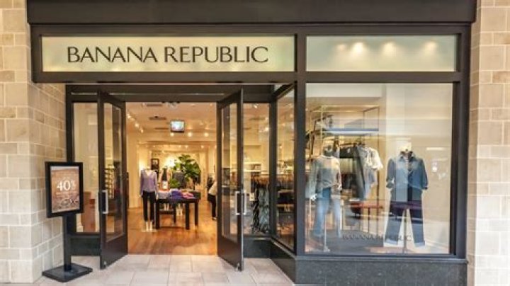 High-End Chains, Including Banana Republic, Are Closing Stores, Starting Jan. 18