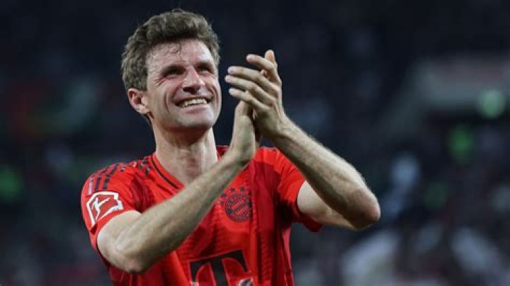 Histoire de Thomas Muller Enfance Plus Untold Biographie Faits