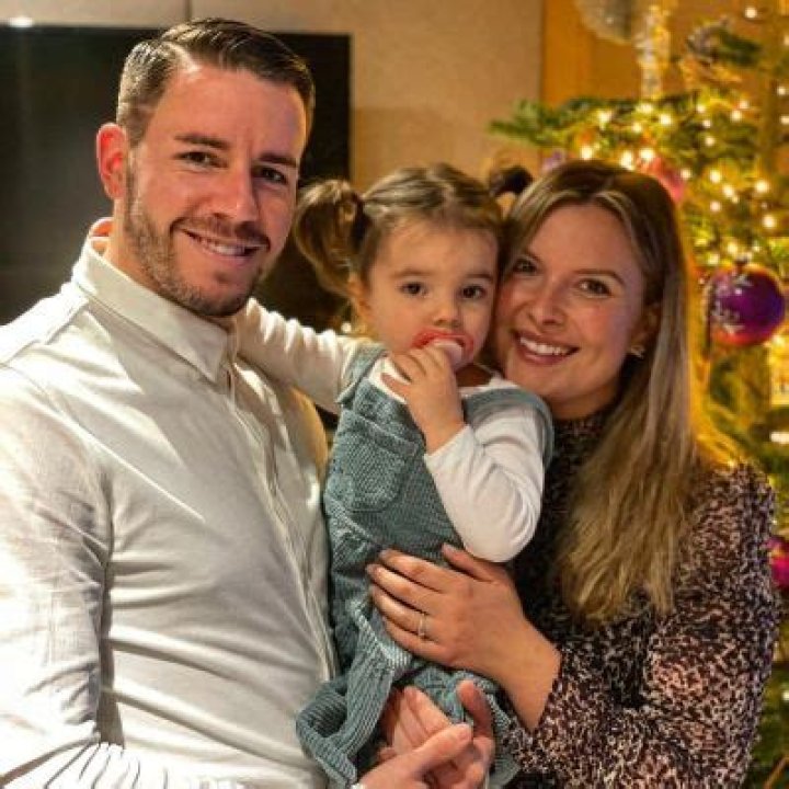 How Rich is Christian Gunter? Know About His Bio, Age, Family, Net Worth, Salary, Earnings, Contract and Relationship Status