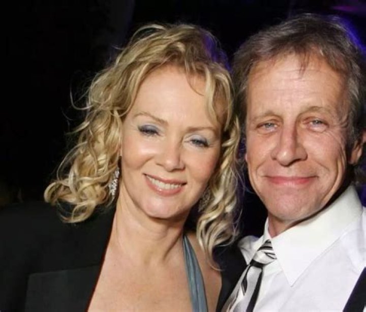 Is Jake Hill Gay? Dixon Dallas, Good Lookin’ Musician’s Sexuality, Wife!