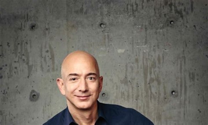 Is Jeff Bezos Left-Handed?