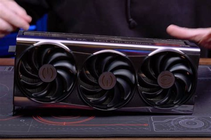 JayzTwoCents Youtuber overview