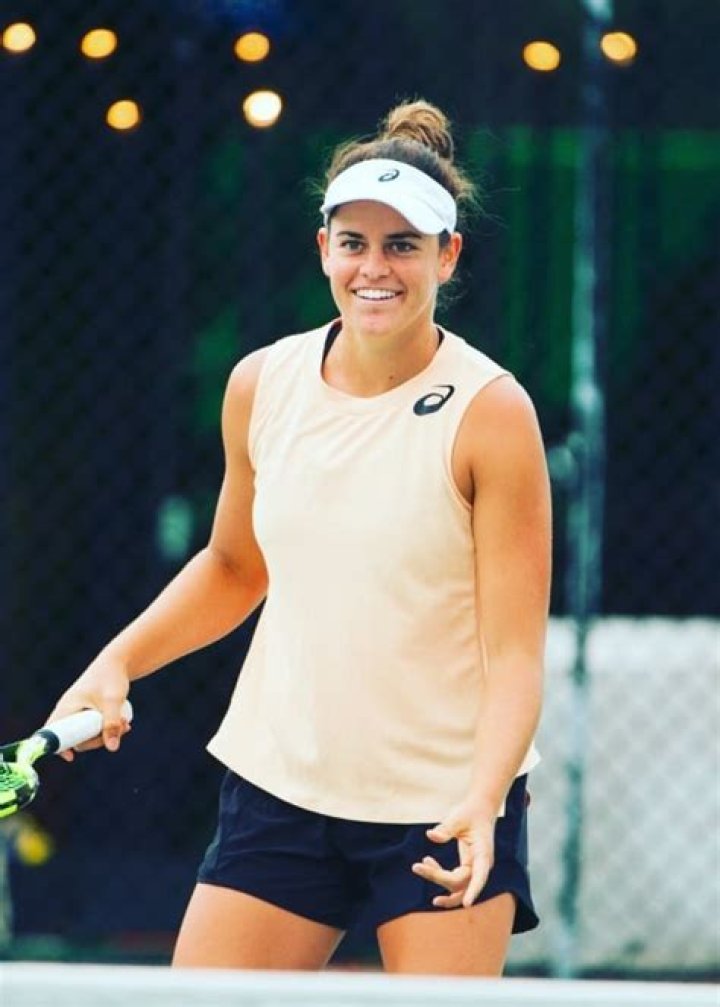 Jennifer Brady Height, Weight, Age, Family, Facts, Education, Biography