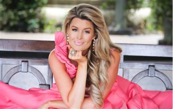 Jennifer Murphy GoGirl net worth, income and estimated earnings of Youtuber channel