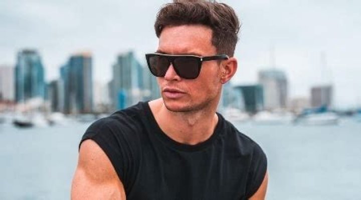 Joel Corry Height, Weight, Age, Family, Biography, Girlfriend, Facts