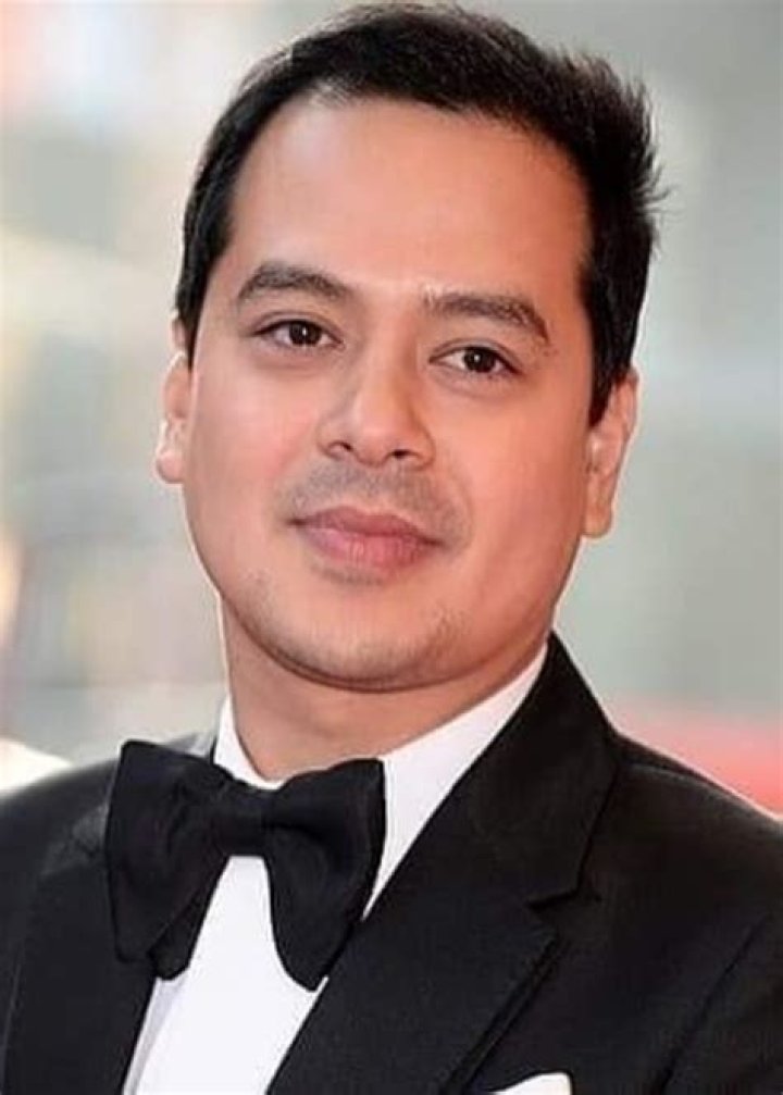 John Lloyd Cruz Height, Weight, Age, Family, Facts, Education, Biography