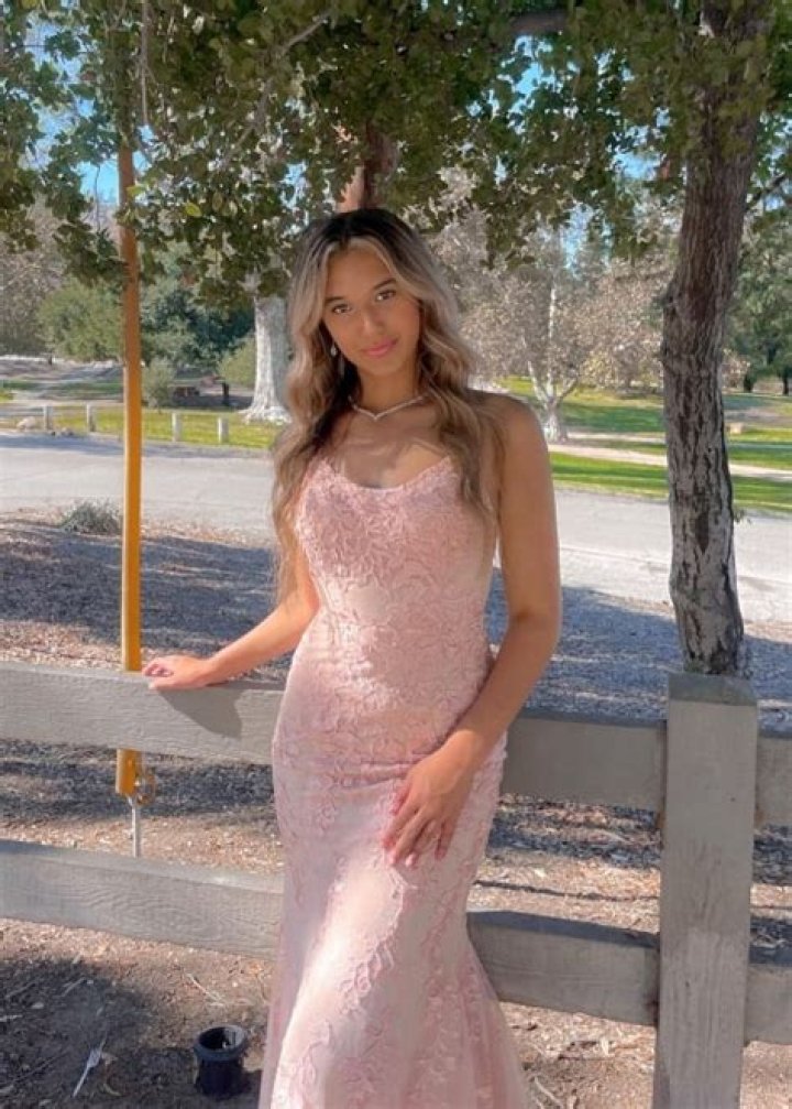 Keilahni Dixon Height, Weight, Age, Body Statistics