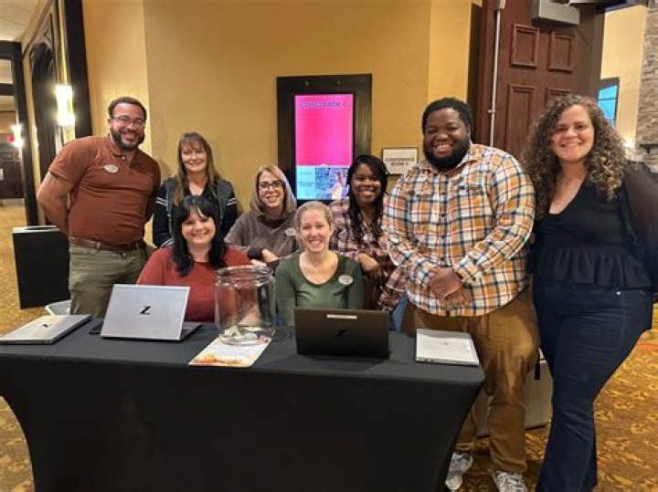 Kelli Stack Bio - net worth