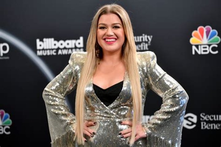 Kelly Clarkson Net Worth
