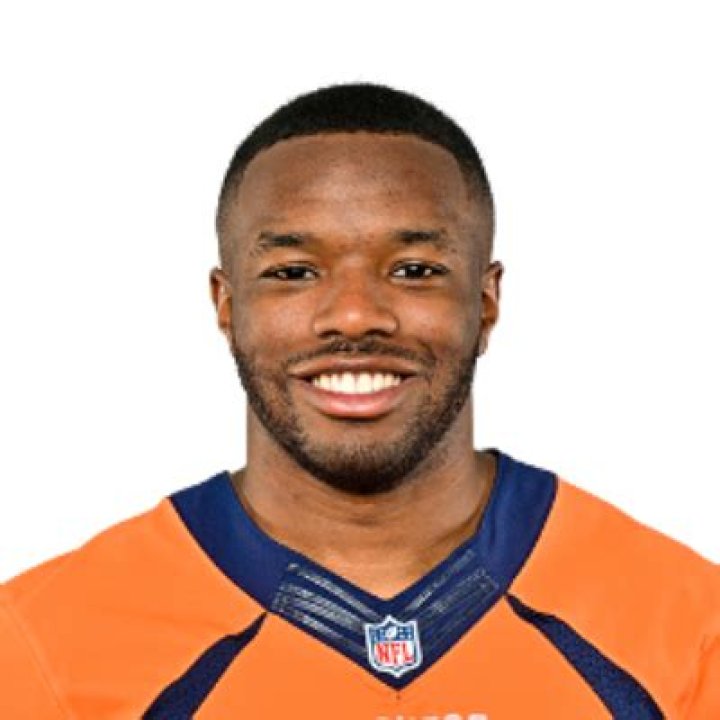 Kevin White NFL Contract, Salary, and Net worth (Bio, Age, Girlfriend, Affair, Family, Stats)
