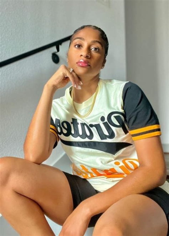 Kinigra Deon Height, Weight, Age, Spouse, Facts, Biography