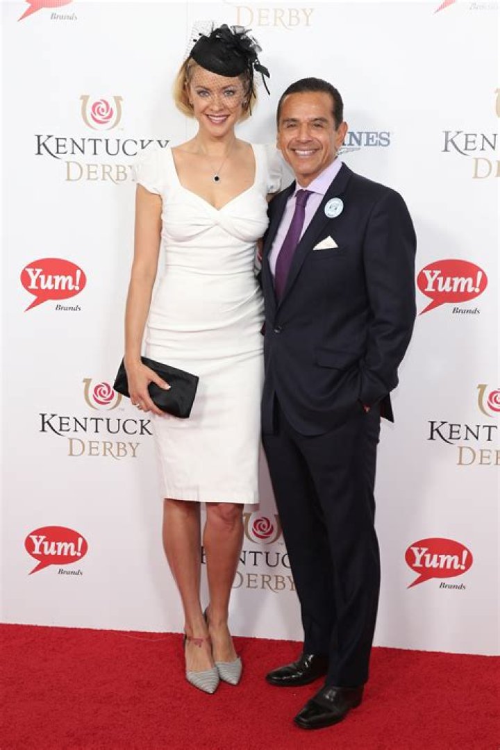 Kristanna Loken Height, Weight, Age, Boyfriend, Family, Facts, Biography