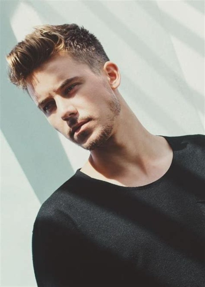 Laurens van Leeuwen Height, Weight, Age, Body Statistics