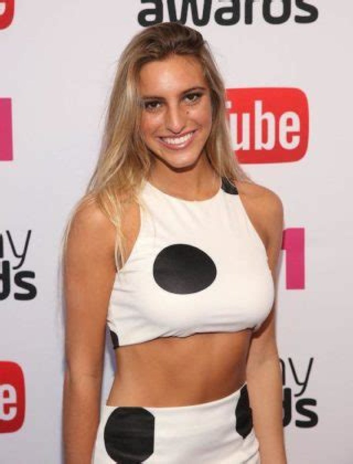 Lele Pons Height, Weight, Age, Boyfriend, Family, Facts, Biography