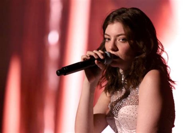 Lorde Net Worth | Celebrity Net Worth
