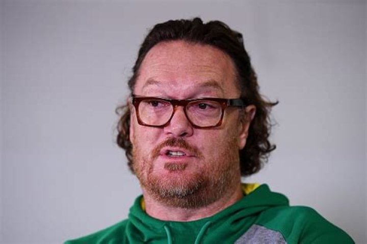 Luc Longley Net Worth | Celebrity Net Worth