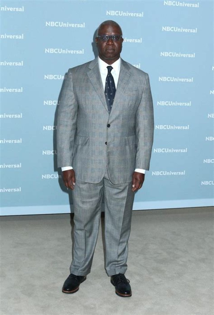 Manager Miles Bell Dies At 61