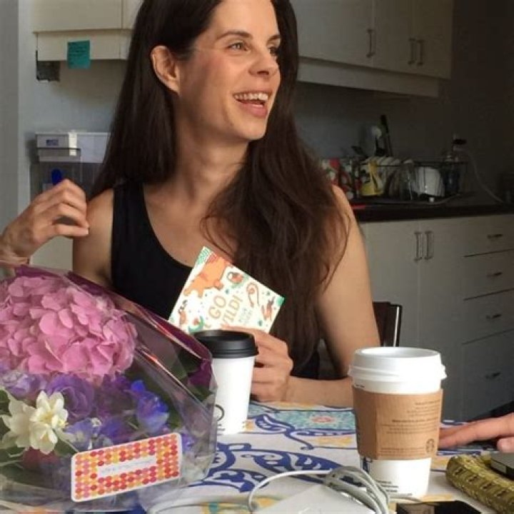 Meredith MacNeill Height, Weight, Age, Body Statistics