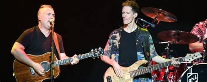 Mike Doughty‘s Band To Support Barenaked Ladies' Fall U.S. Tour