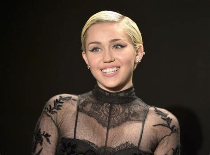 Miley Cyrus Net Worth | Celebrity Net Worth