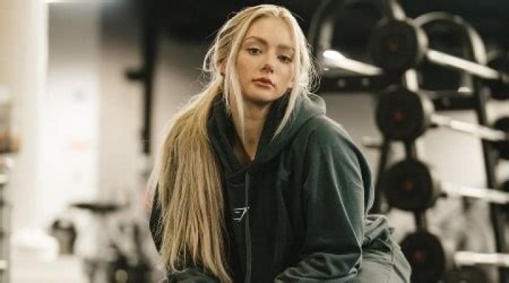 Miranda Cohen Height, Weight, Age, Facts, Family